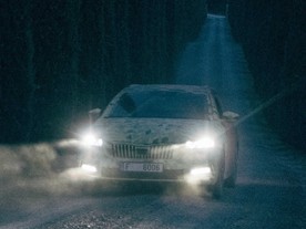 Škoda Octavia 4 covered v Toskánsku