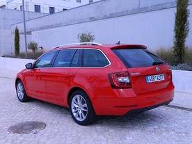Škoda Octavia Combi G-Tec 