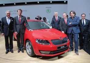 autoweek.cz - Škoda Octavia - vykročení mezi elitu