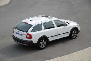Škoda Octavia Scout 2,0 TDI CR