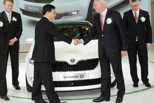 Šéf SVW Zhang Hailang a Wilfried Vahland