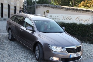 Škoda Superb Combi