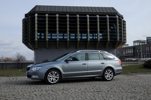 Škoda Superb Combi