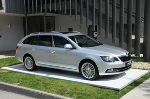 Škoda Superb Combi