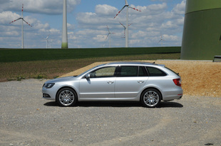 Škoda Superb Combi