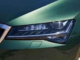 Škoda Superb MY 2019 - Full LED Matrix