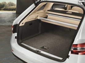Škoda Superb Combi