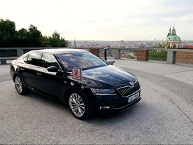 Škoda Superb III pro presidenta ČR Miloše Zemana 