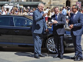 Škoda Superb III pro presidenta ČR Miloše Zemana 