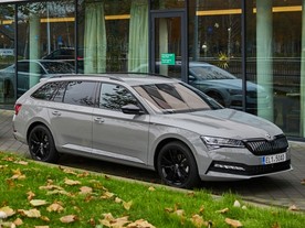 Škoda Superb iV