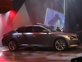 Škoda Superb - Fórum Karlín