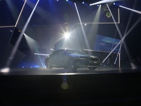 autoweek.cz - Škoda Superb - světová premiéra v Praze