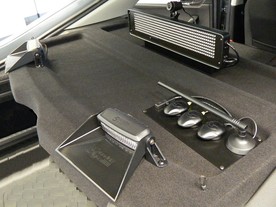 Policejní Škoda Superb pro dálniční službu