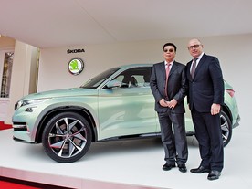Předseda představenstva Škoda Auto Bernhard Maier a předseda představenstva SAIC Motor Čchen Č-sin