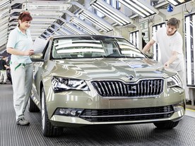 autoweek.cz - Po celozávodní dovolené rozjela Škoda Auto výrobu