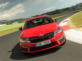 Škoda Octavia RS 245