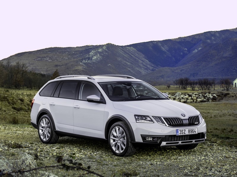 Přepracovaná Škoda Octavia Scout s řadou novinek