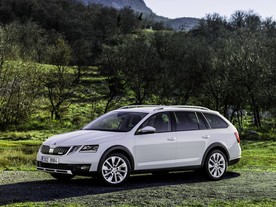 Škoda Octavia Scout MY 2017