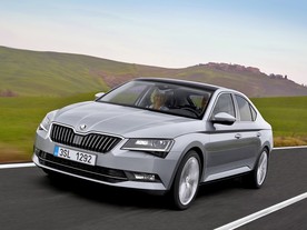 Nová Škoda Superb