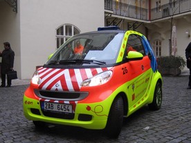 Vůz smart for two ed Zdravotnické záchranné služby hl. m. Prahy