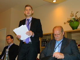 Mgr. Vítězslav Kremlík (Klimaskeptik.cz), europoslanec Ing. Petr Mach, Ph.D. (Svobodní – EFDD) a Ing. Jaroslav Černý, CS