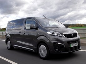 Peugeot e-Traveller