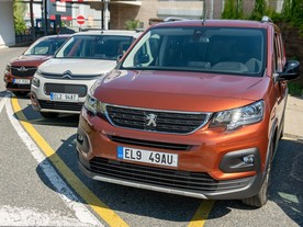 Peugeot e-Rifter, Citroën ë-Berlingo a Opel Combo-e Life