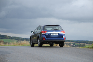 Subaru Outback 2.5i