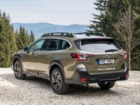 Subaru Outback MY21 