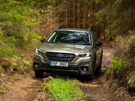 Subaru Outback MY21 