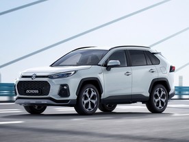 Suzuki Across PHEV 4x4