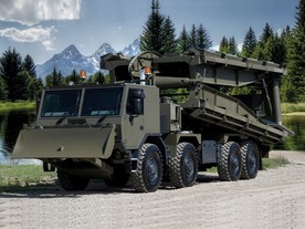 IDET 2017: Tatra AM50 - EX 8x8