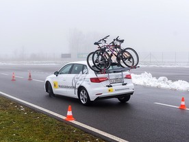 Test nosičů kol TCS