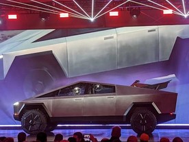 Tesla Cybertruck 