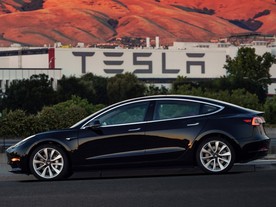 Tesla Model 3 ve Framontu