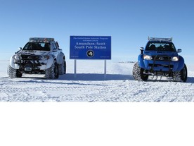 Arctic Trucks Toyoty Hilux 