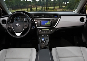 Toyota Auris Hybrid