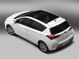 Toyota Auris Hybrid