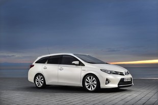 Toyota Auris Hybrid Touring Sports