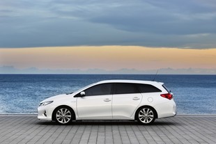 Toyota Auris Hybrid Touring Sports