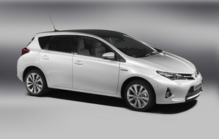 Toyota Auris Hybrid 