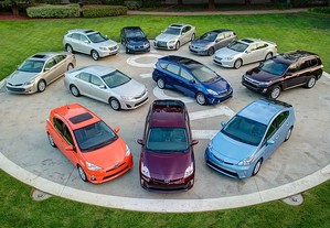 Hybridy Toyota a Lexus