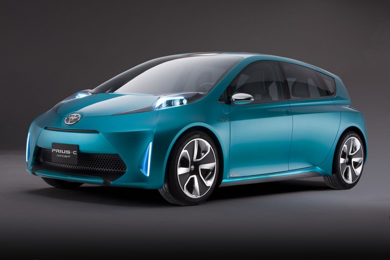 Toyota odhalila v Detroitu kompletní modelovou řadu Prius