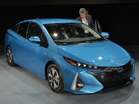 Toyota Prius Prime (Plug-in Hybrid)