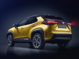 Toyota Yaris Cross Hybrid AWD-i