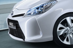 autoweek.cz - Toyota na ženevském autosalonu 2011 