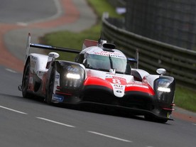 Toyota TS050 Hybrid č. 8 