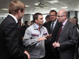 Premiér Sobotka v TPCA