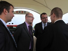 Premiér Sobotka v TPCA