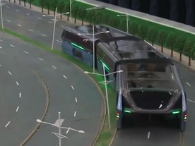 Transit Explore Bus 